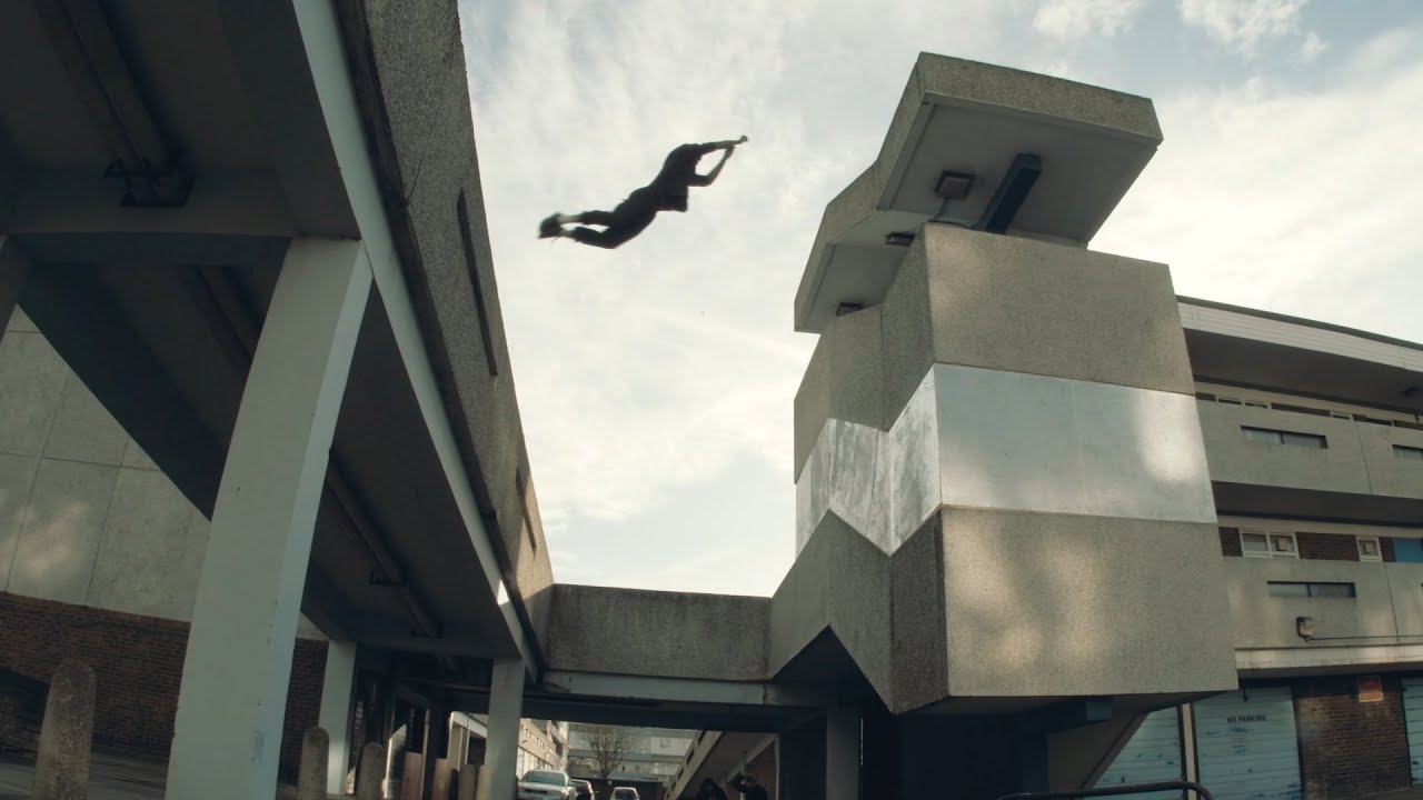 Parkour in London's Dying Estate - RIP Thamesmead 🇬🇧