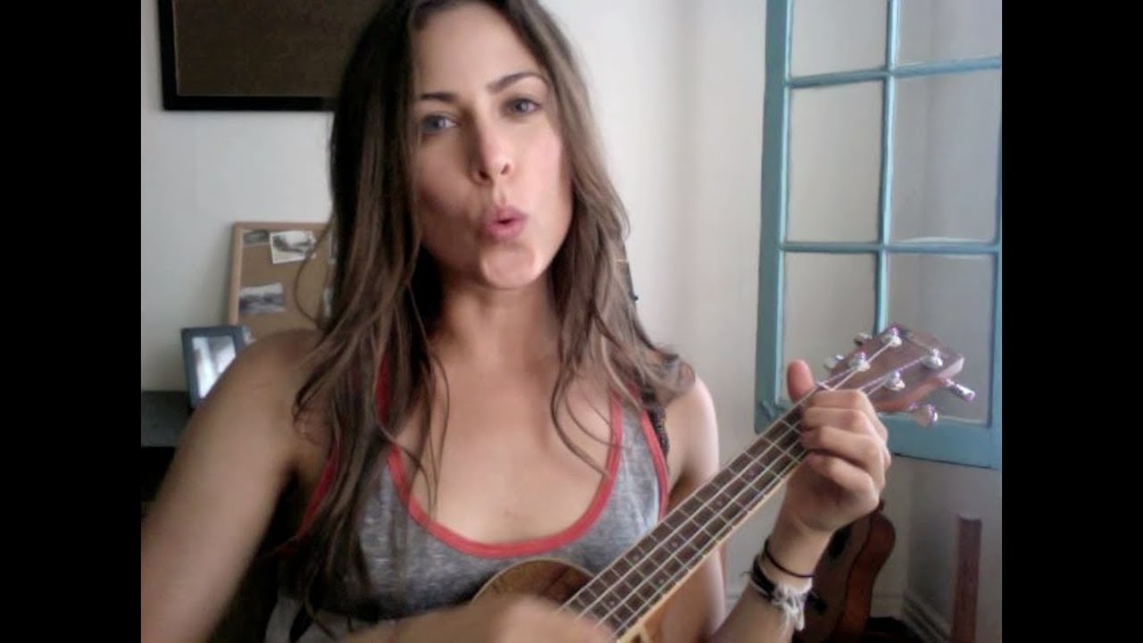 I Got You - Jack Johnson Cover by Emily Oman