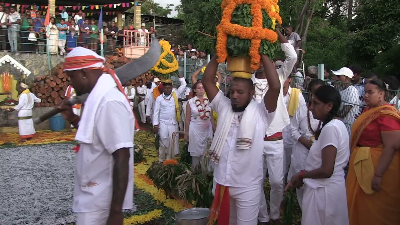 Marche sur le feu Samy SOUPOU SABABADY le 08 12 2024