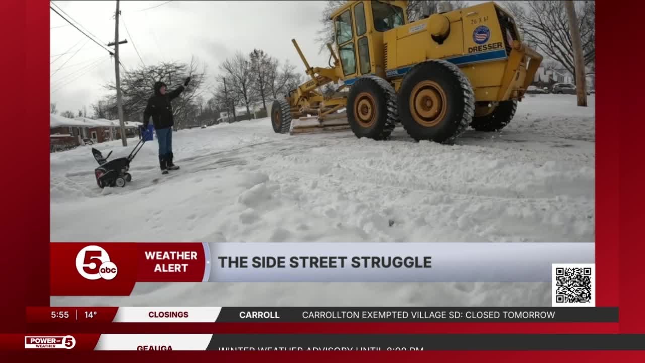 Heavy snowfall forces local businesses to decide whether or not to keep doors open