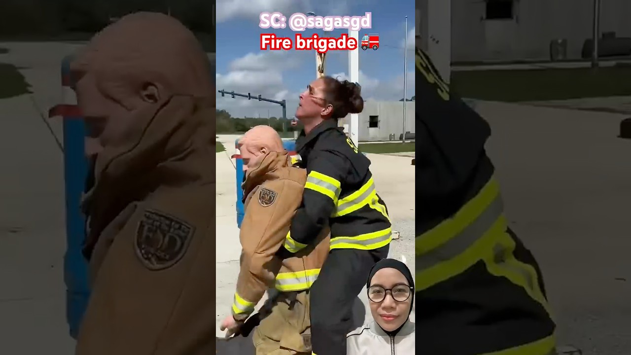 The firefighting team is carrying out a rescue simulation🚒‼️ #rescue #firefighter #fdny #lafd