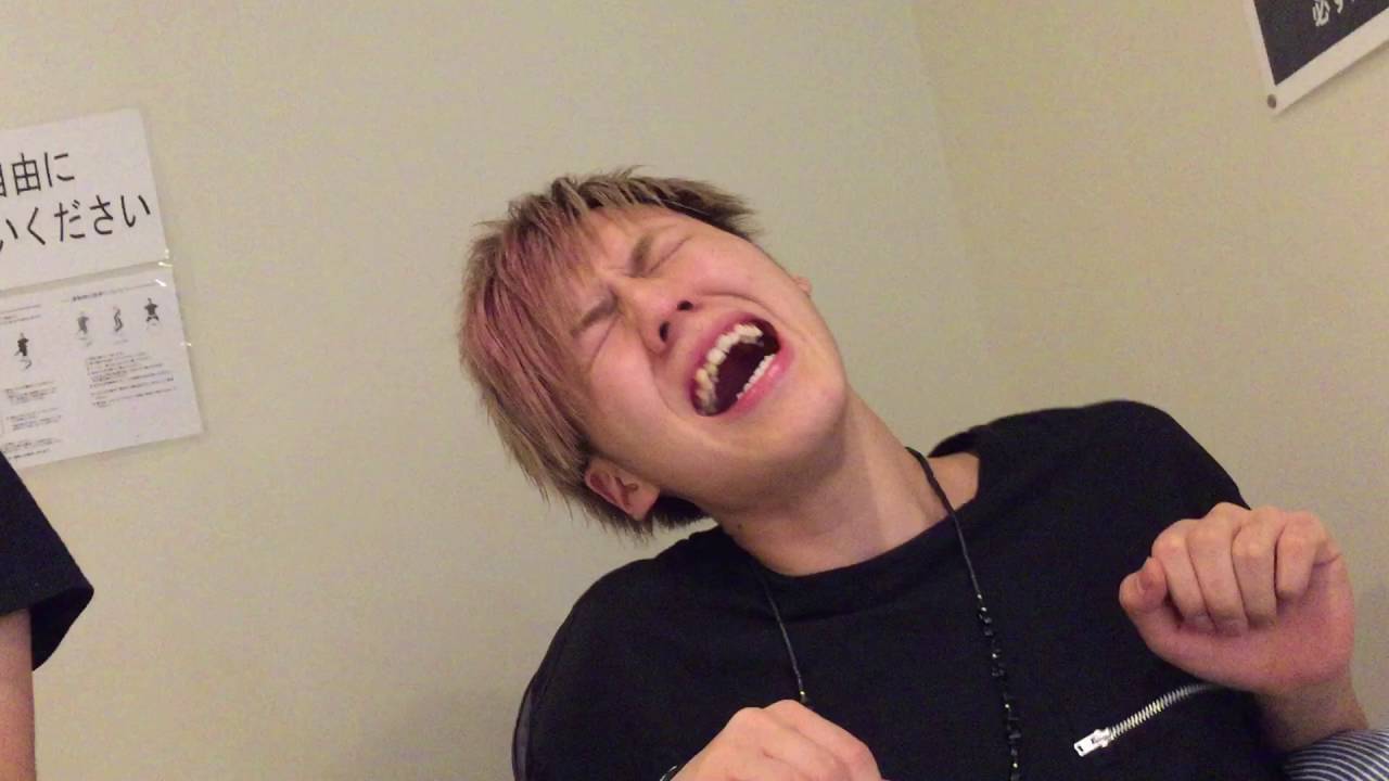 足の裏を押されると吐きそうになるとみたけと吐かせたいぜあらる。