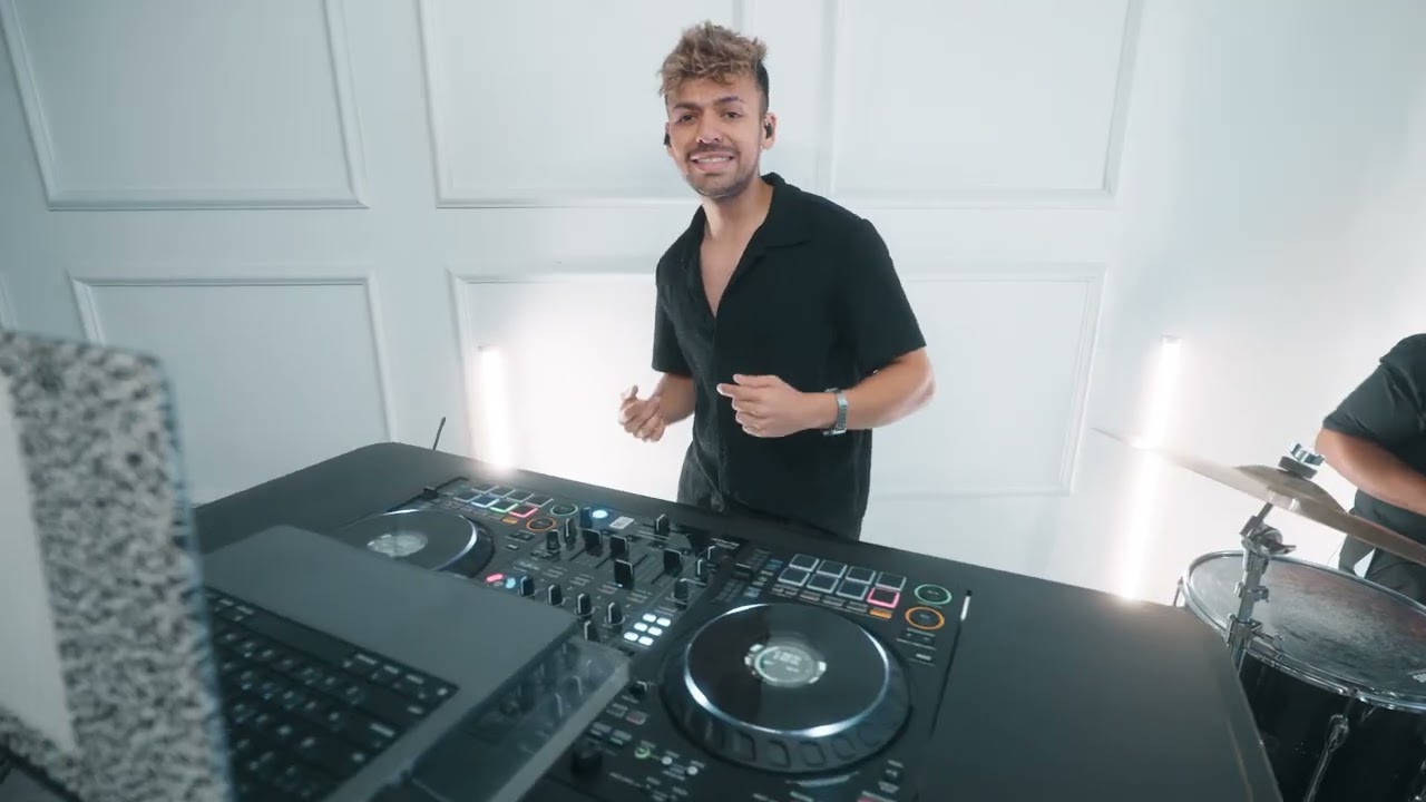 DJ Sam + Drums Afro House Jam Session
