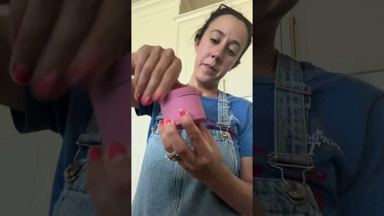 Discover Fresh Flavors: Nuovoware Pink Spice Grinder Unboxing & Review!