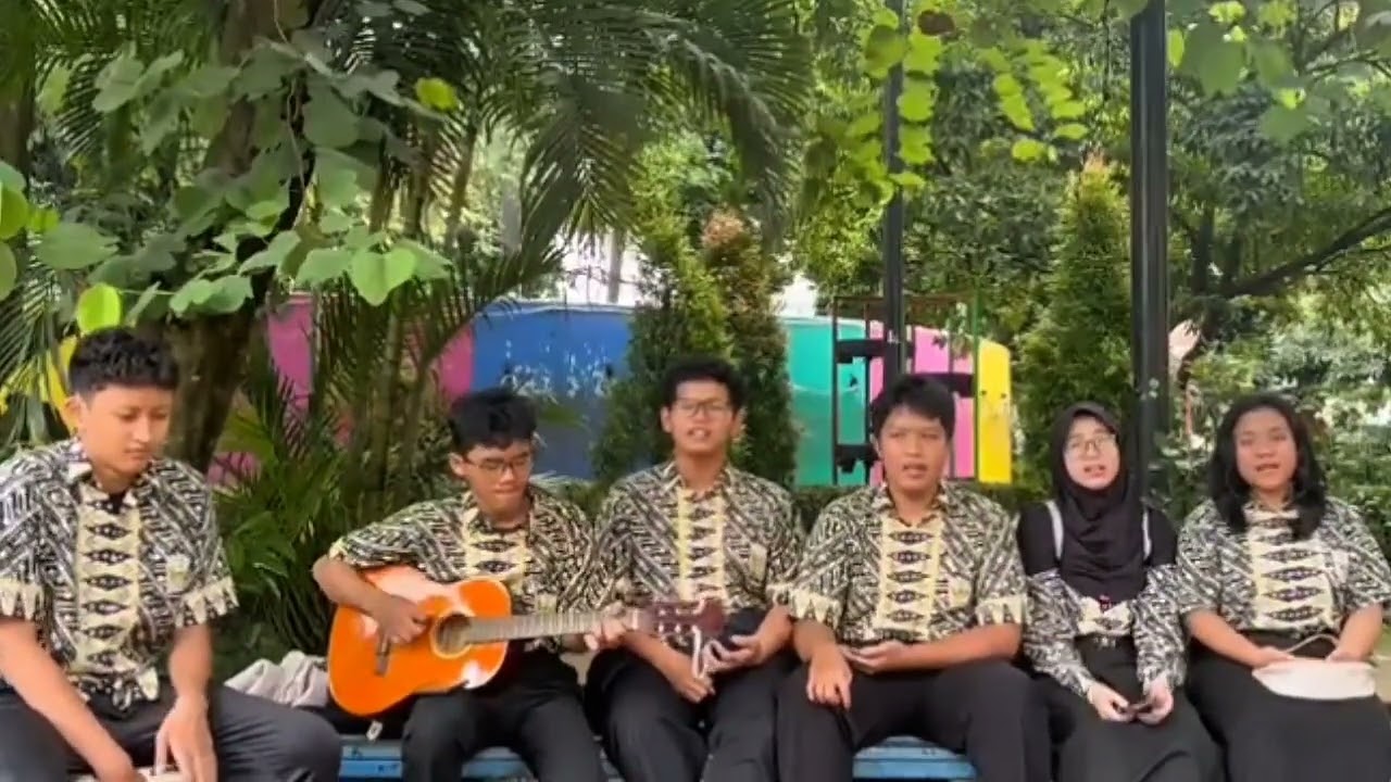 Musikalisasi Puisi Kelompok 5 | Bahasa Indonesia Kelas XI A-1