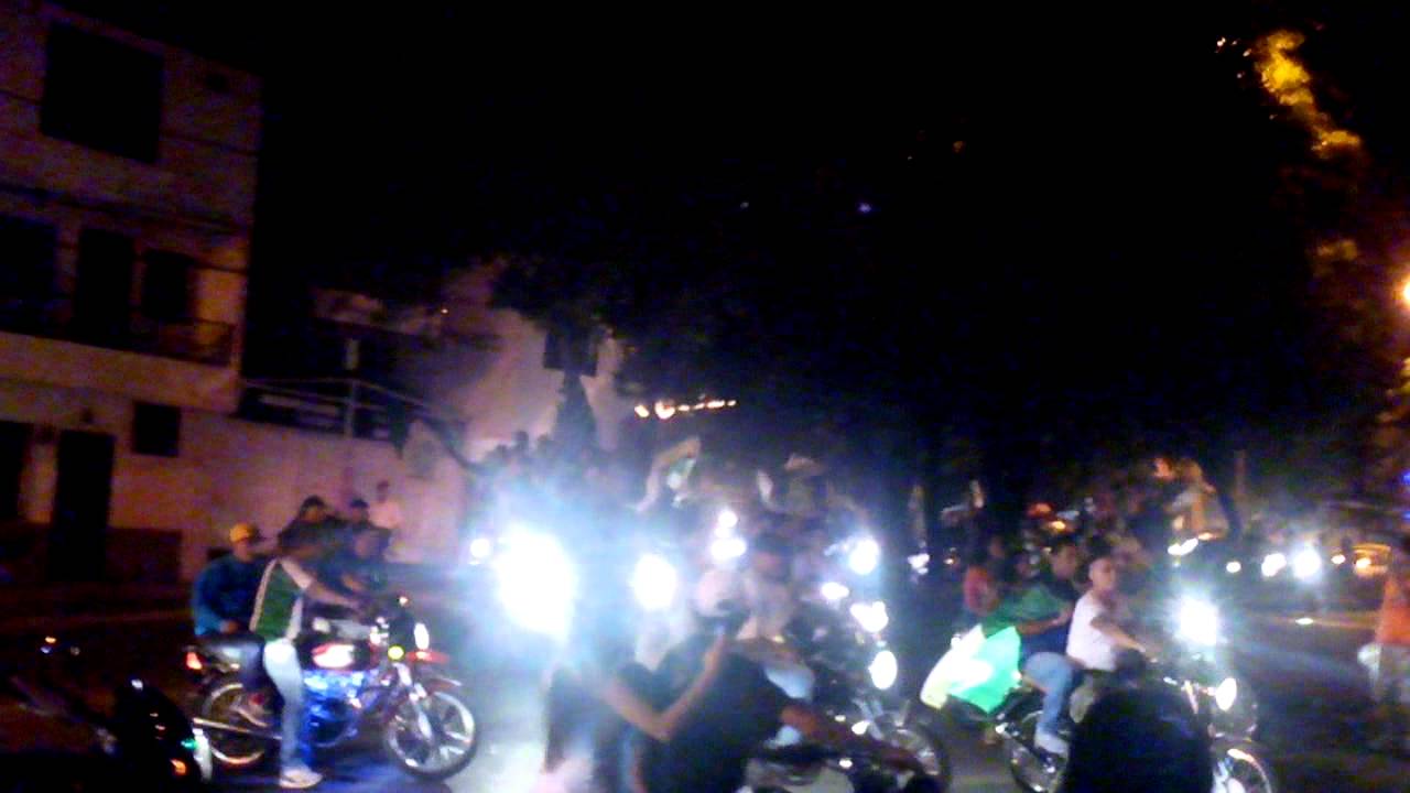 Festejos de la estrella 13 en bello