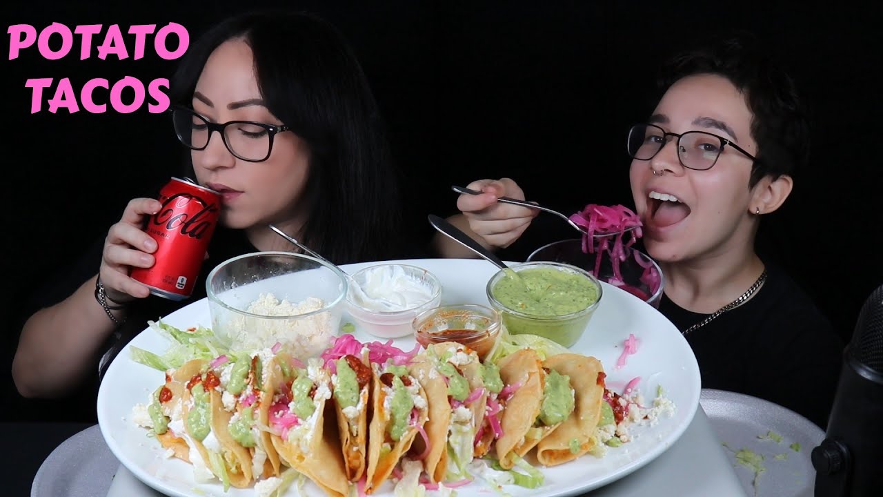 MEXICAN POTATO TACOS | TACOS DE PAPA MUKBANG