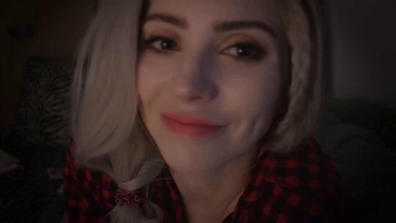 ASMR 🥰 Girlfriend is rooting for you 🥰