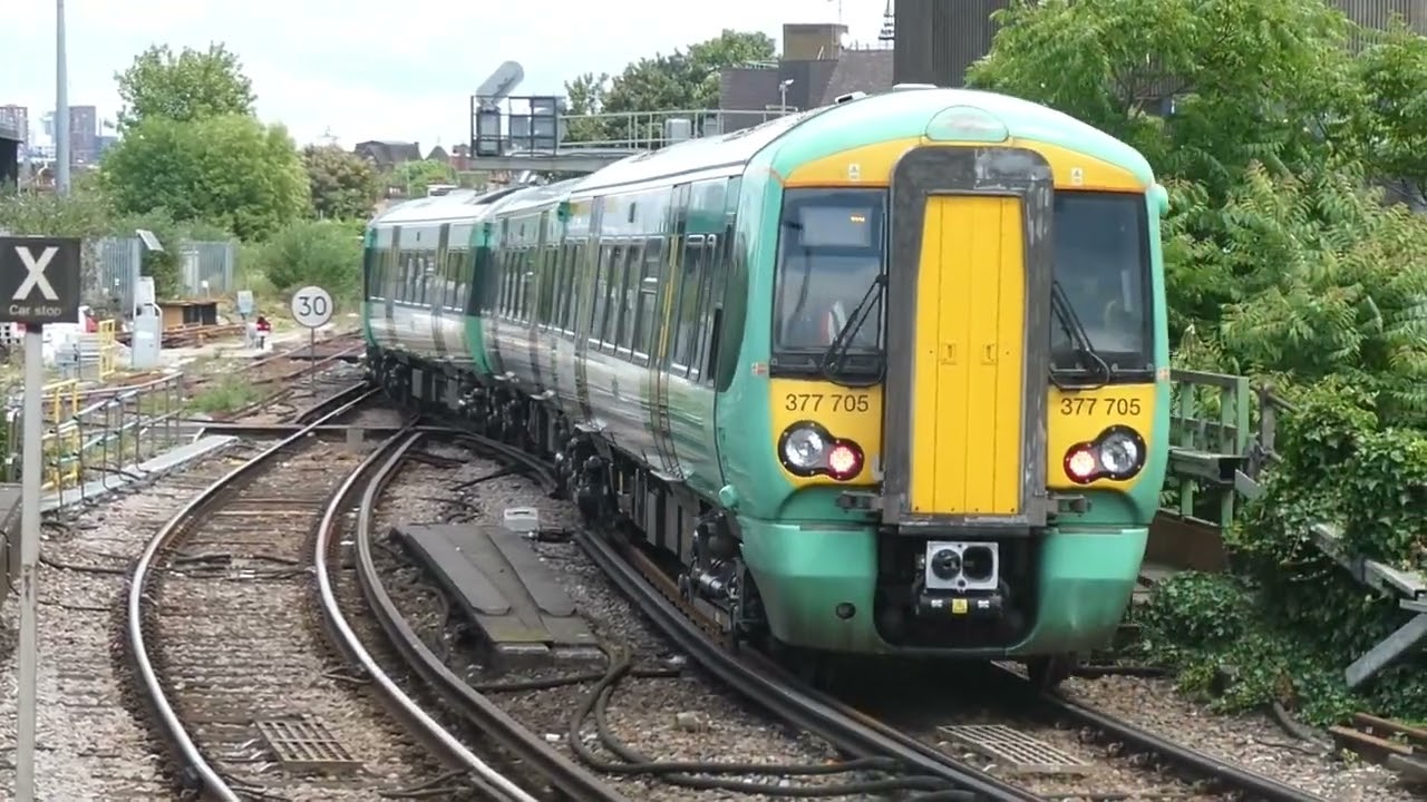 Boogies Trains at: Clapham Junction - 5 July, 2023 Part One