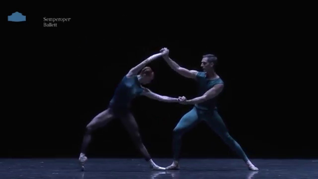 »In the Middle, somewhat Elevated« - Sylvie & Laurent Pas de Deux