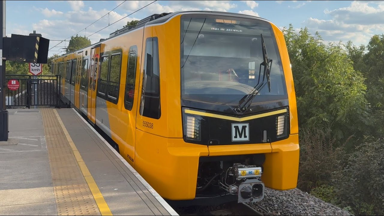 Tyne and Wear Metro | 555038 On Test at St James, Benton, Longbenton, South Shields