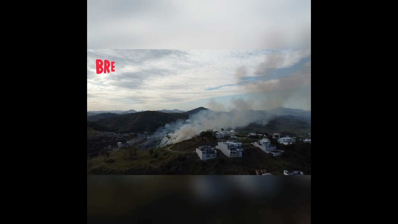 Itaperuna (RJ) - Inc&ecirc;ndio na mata do Condom&iacute;nio Ponto de Vista (2022)