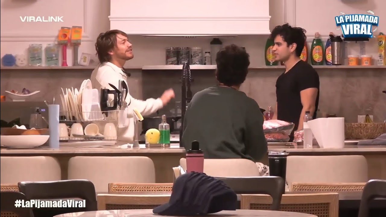 Aldo y Aaron se hacen desayuno: La Pijamada Viral | Parte 3 