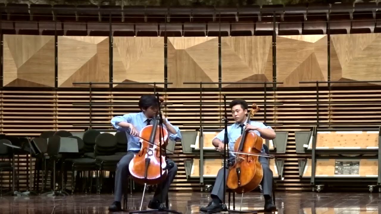Sydney Grammar School 2 boys Prelude & Smooth Criminal by 2Cellos