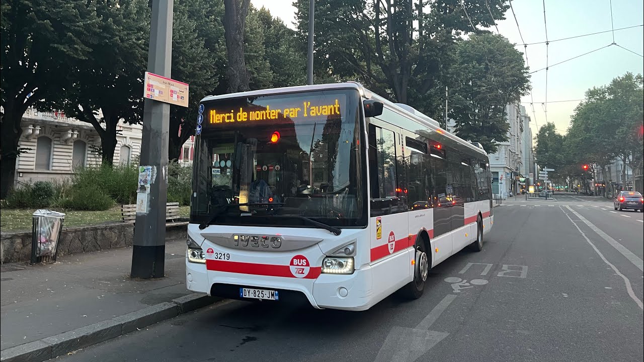 [FULL KICKDOWN] Iveco Urbanway 12