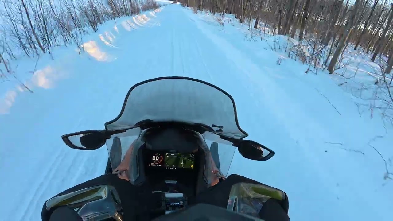 Ski-Doo St-Félix à Ste-Émélie dîner resto chez Mykie pt 4 retour