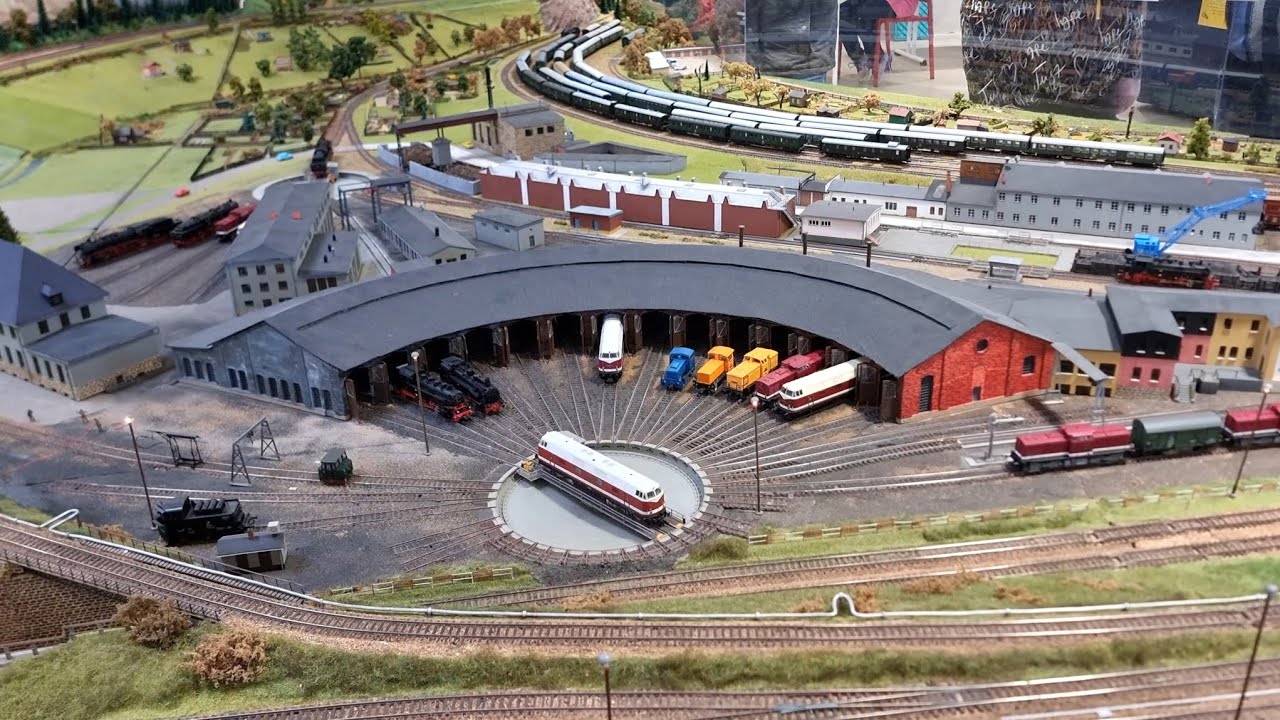 Modellbahnaustellung MEC Lößnitz am 23.02.2025 Bahnhof Aue + Bilder vom Abriss