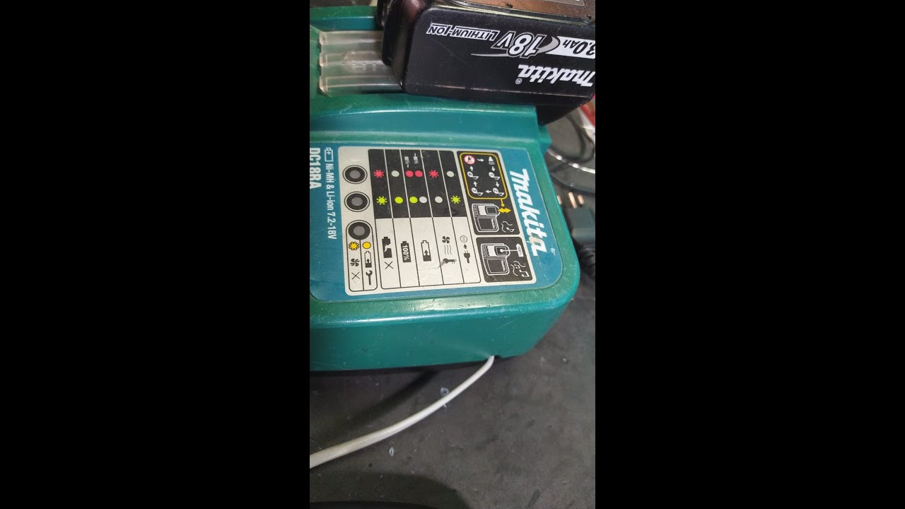 CARREGADOR MAKITA LIGADA EM 220V AC