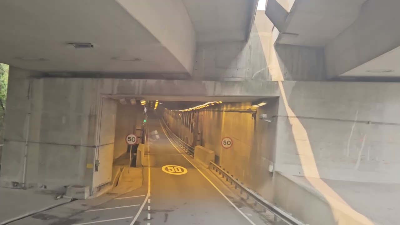 e32a過青馬大橋下層