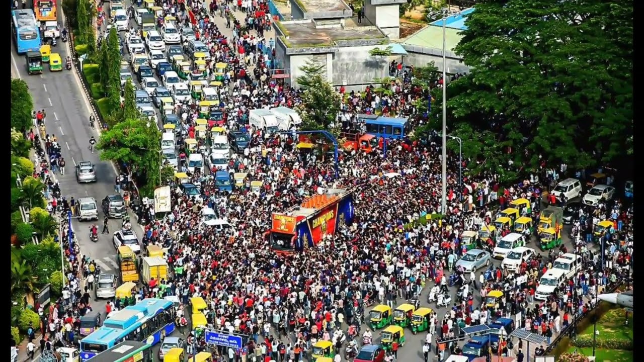 RCB victory parade turns tragic with stampede |IPL team celebration