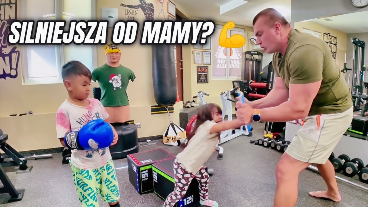Moja c&oacute;rka jest silniejsza od mamy?! 😲 Rozbijamy deski i walczymy z jet lagiem