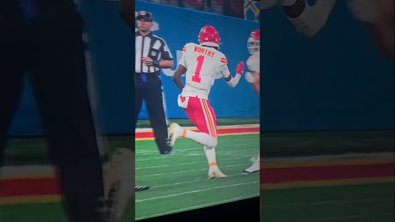 Xavier Worthy has left the game injured with a shoulder injury