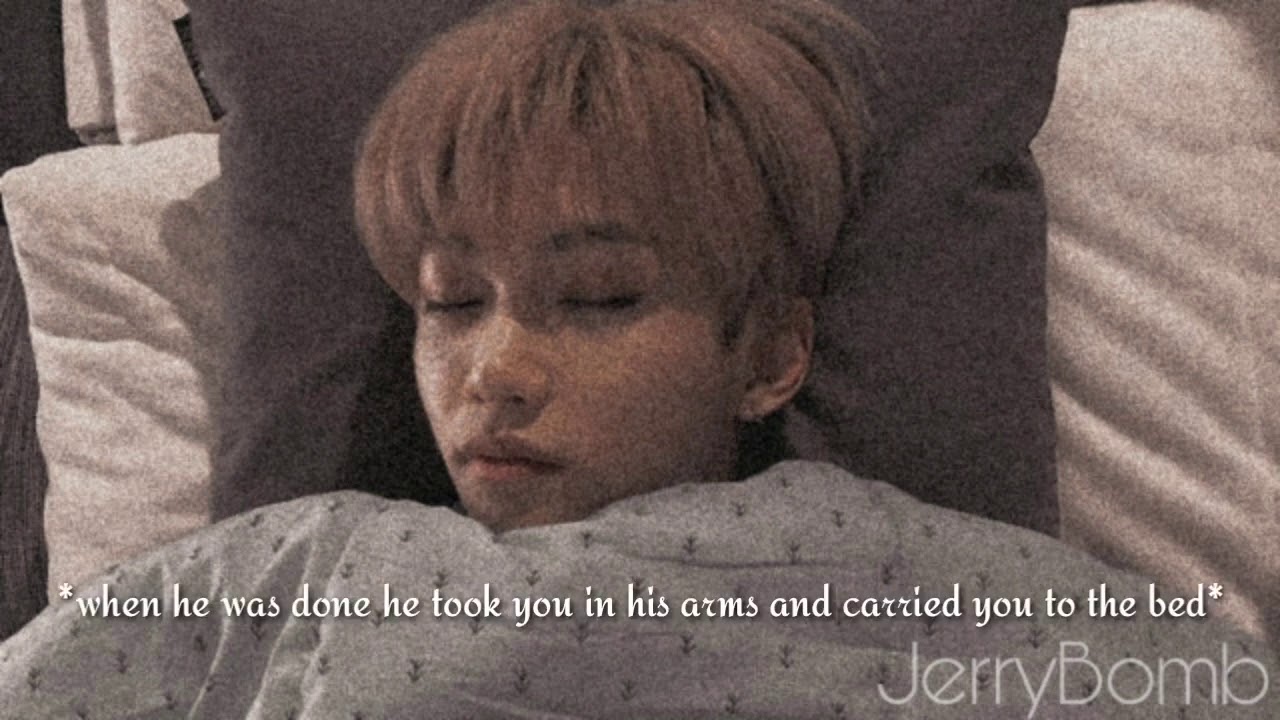 [STRAY KIDS ASMR] Felix {living with him} talking || relaxing sounds || kissing ||
