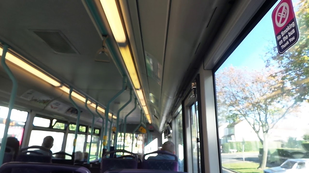 Service: 613 | First West Yorkshire Wright Renown 60852 (W813 DWX)