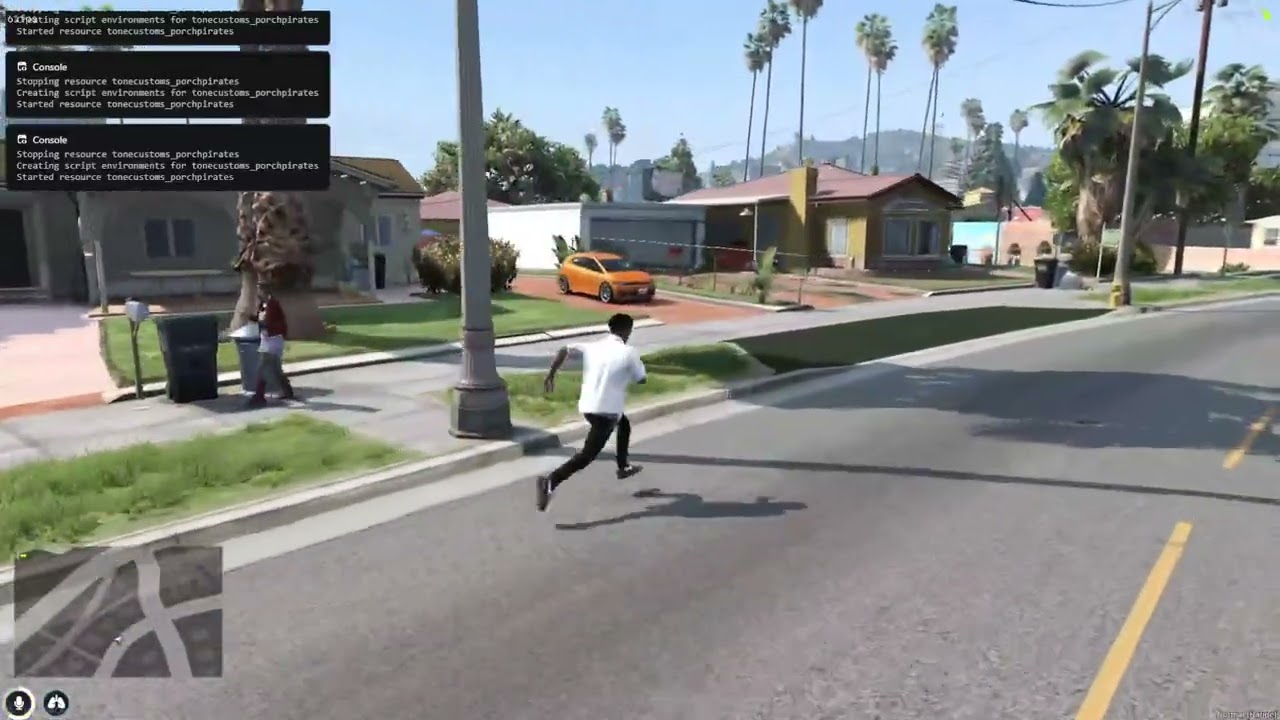 Homeowners Fight Back in FiveM?! 👊📦 | ToneCustoms Script Showcase