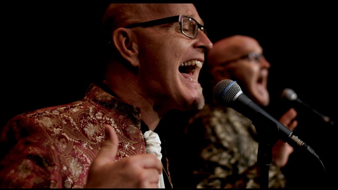 David Bowie - Life on Mars? Performed by Rongedal