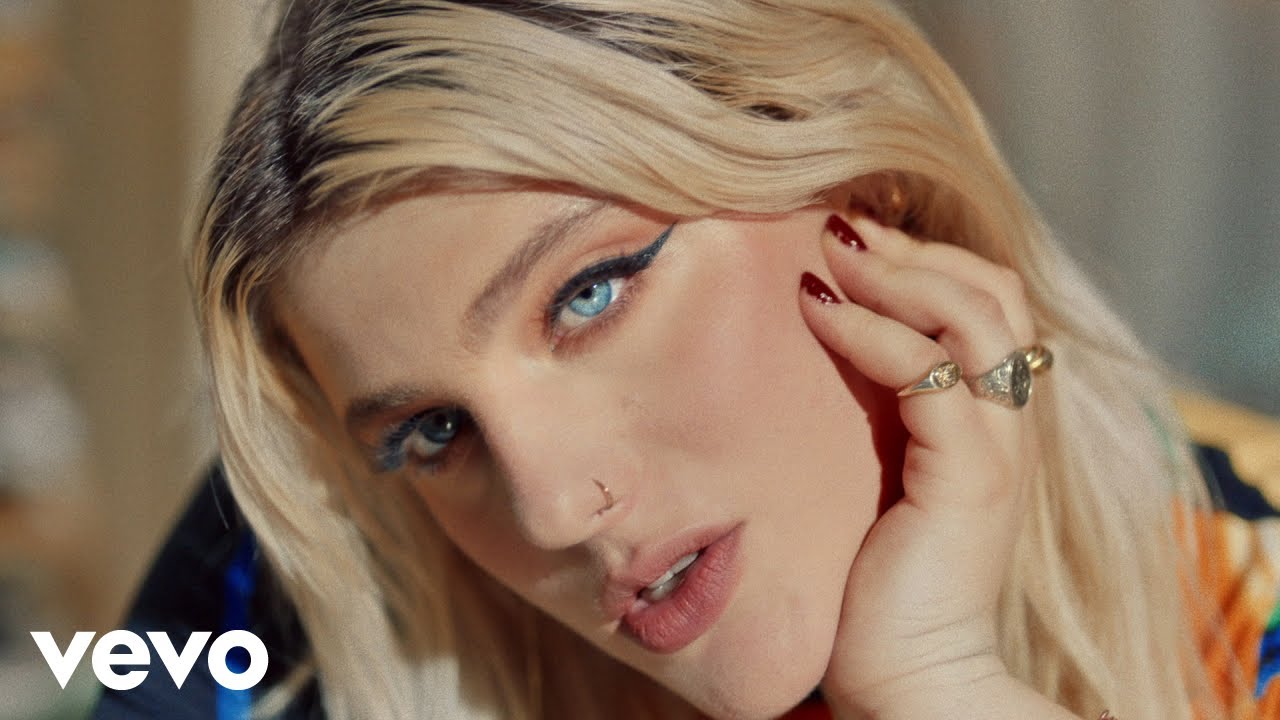 ella jane - How Do I Lose You (Official Video)