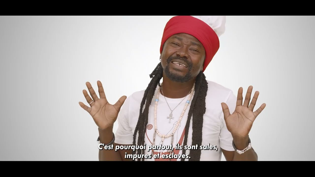 ADJASKA MOLA   Esso Clip officiel