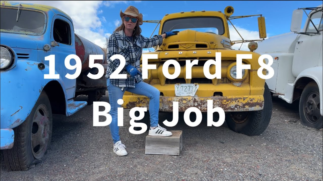 1952 Ford F8 Big Job