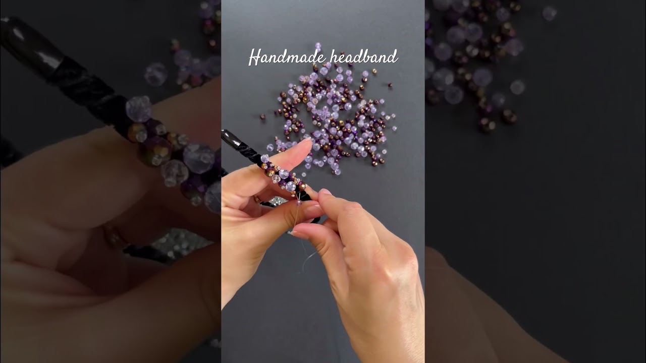 Result at the end 👉🏻DIY Beaded Headband Glass Bead Headband Tutorial  #DIYHeadband  #shorts