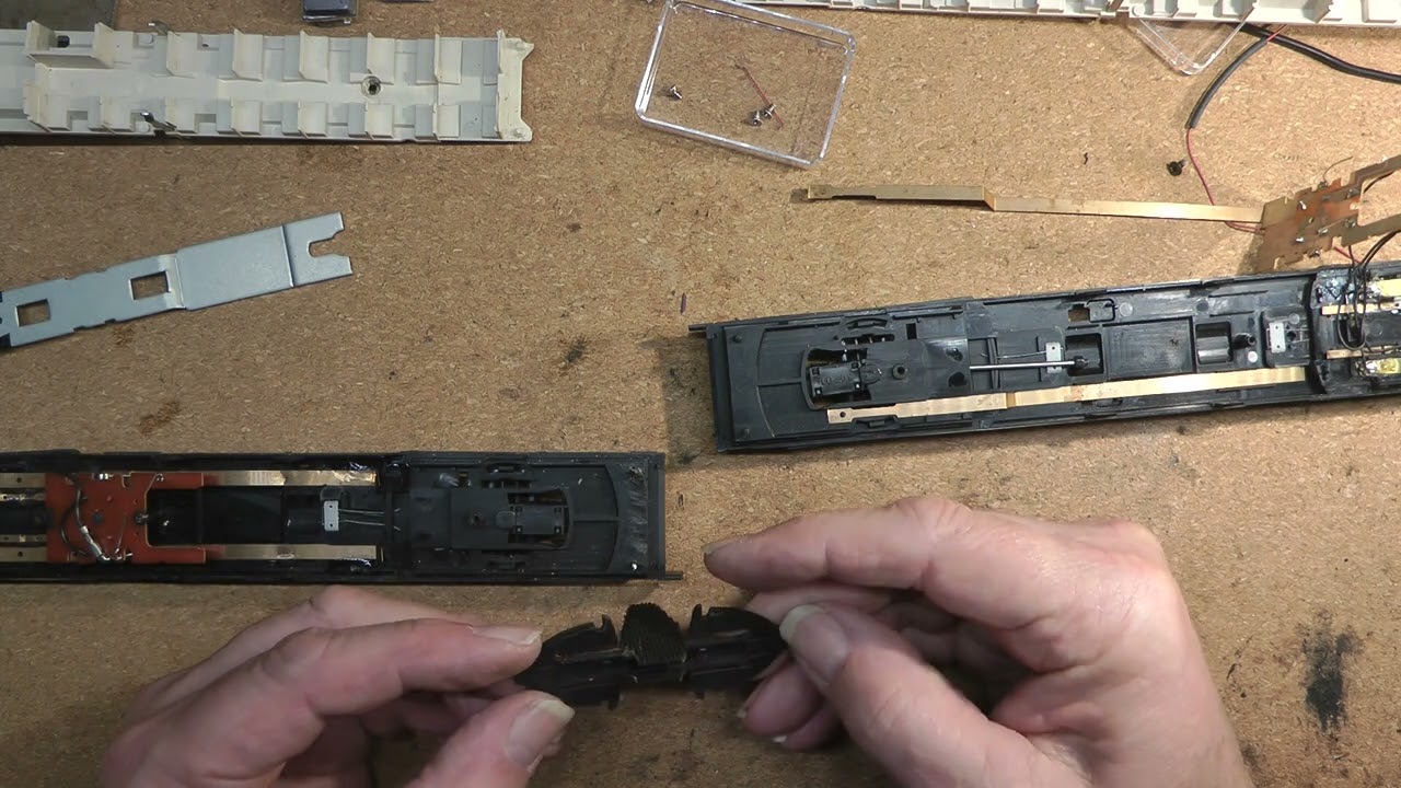 Wolfgangs Märklin Modellbahn -Kato-ET 25 Bastelschrott macht Probleme