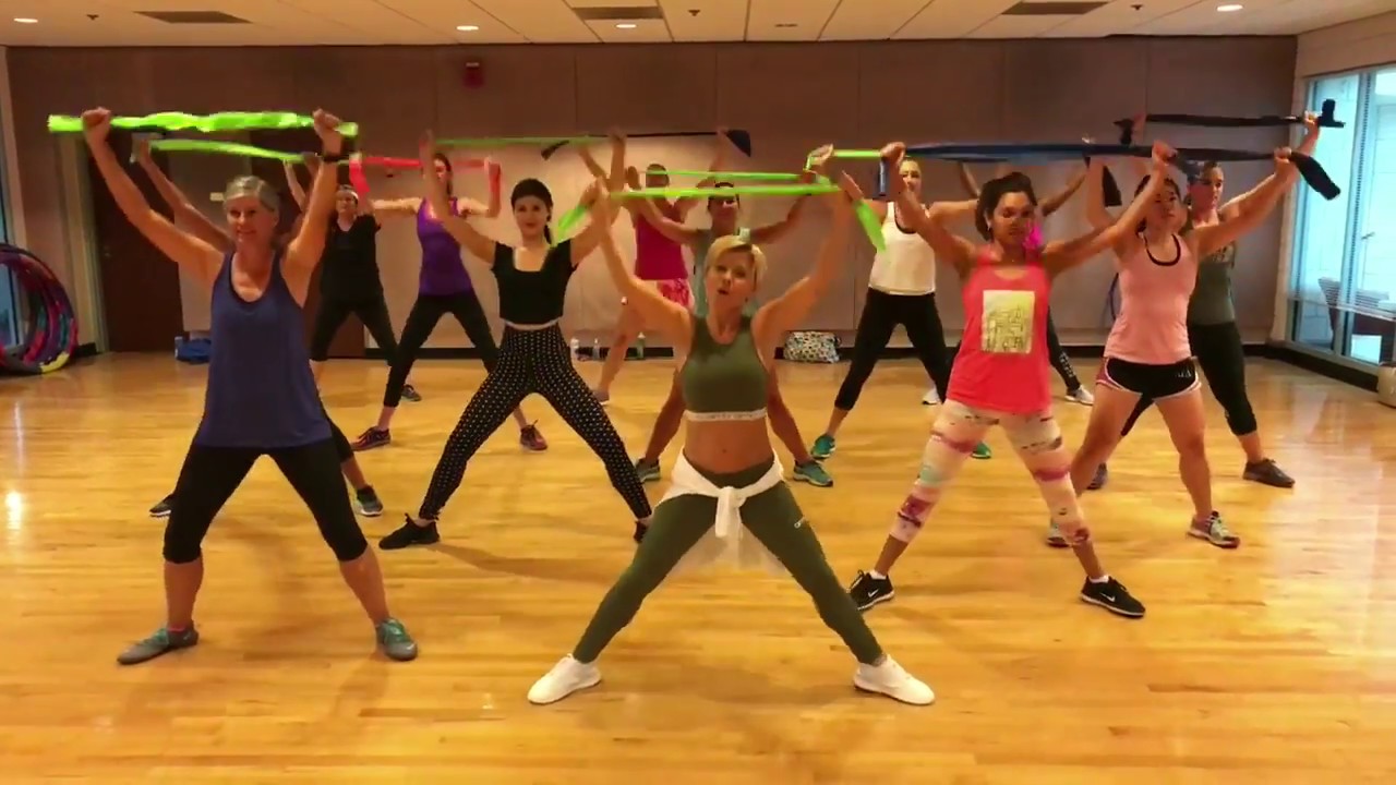 "DON'T YOU FEEL IT" Sub Focus ft Alma - Dance Fitness Workout with Resistance Bands Valeo Club