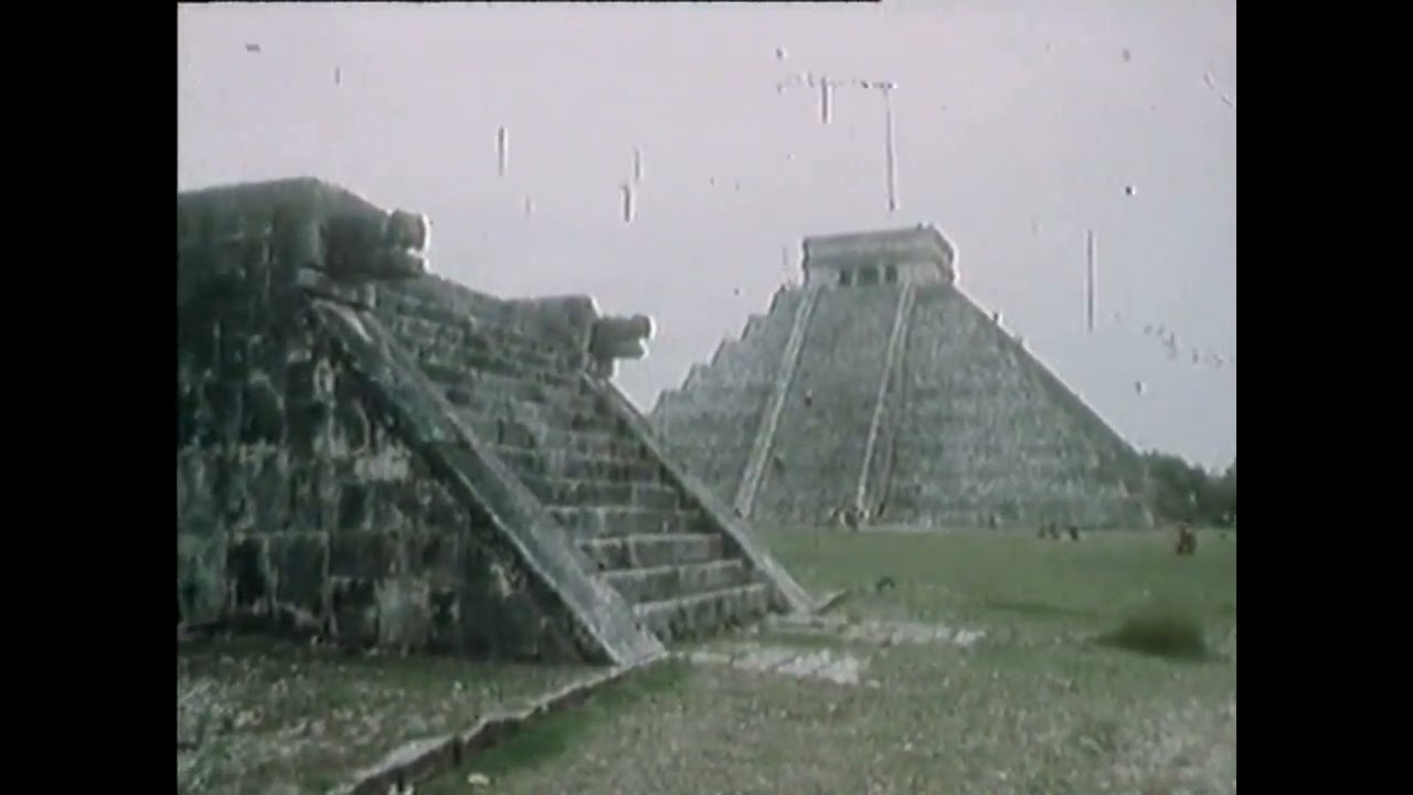 г. ЧИЧЕН-ИЦА: Храм воинов и Чак-Мооль, Колодец, El Castillo, Караколь (1984)