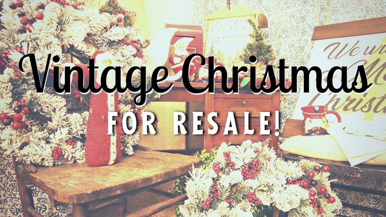 Vintage Christmas Decor Haul & Prices | Setting Up Christmas Antique Booth | DIY Wreath