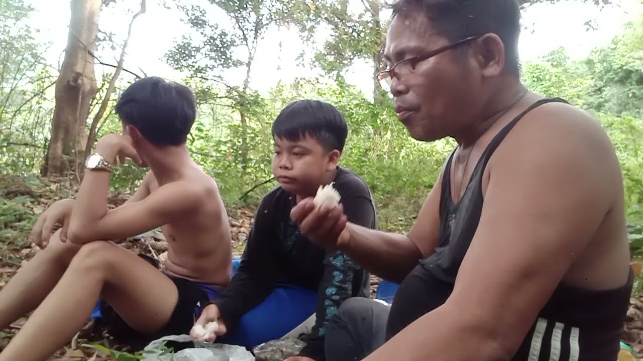 Mga Idol nagpunta kami sa malayo. Wala kaming nakuha sa aming adventure. Kain na lang muna tayo!