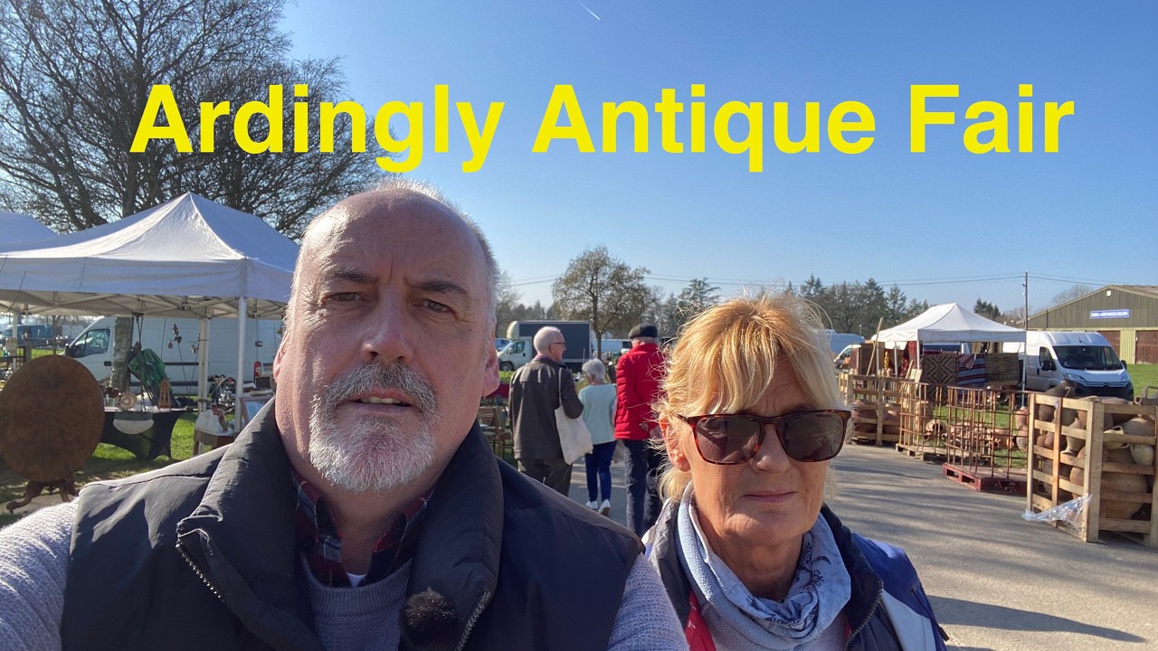 Exploring Ardingly Antiques Fair | Searching for Nice Old Things