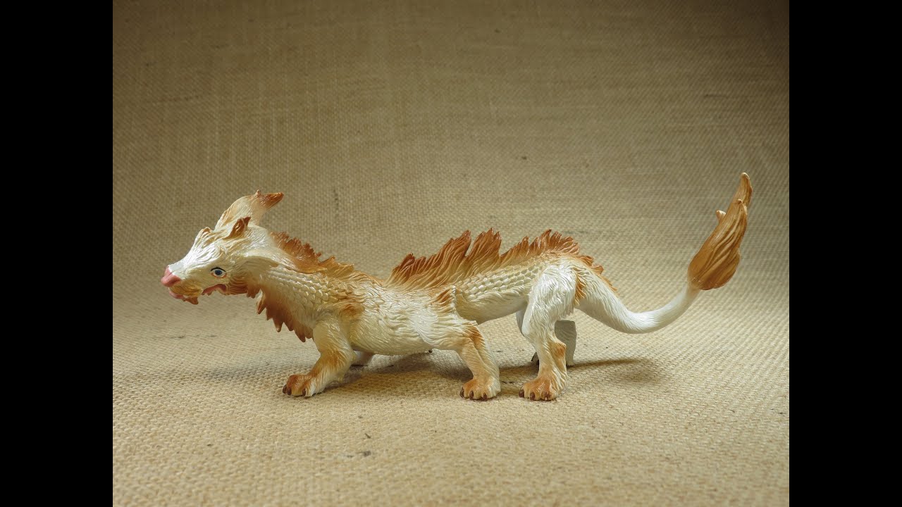 Safari Ltd. Good Luck Dragon set # 10122 review.  Inspired by The Neverending Story's Falkor.