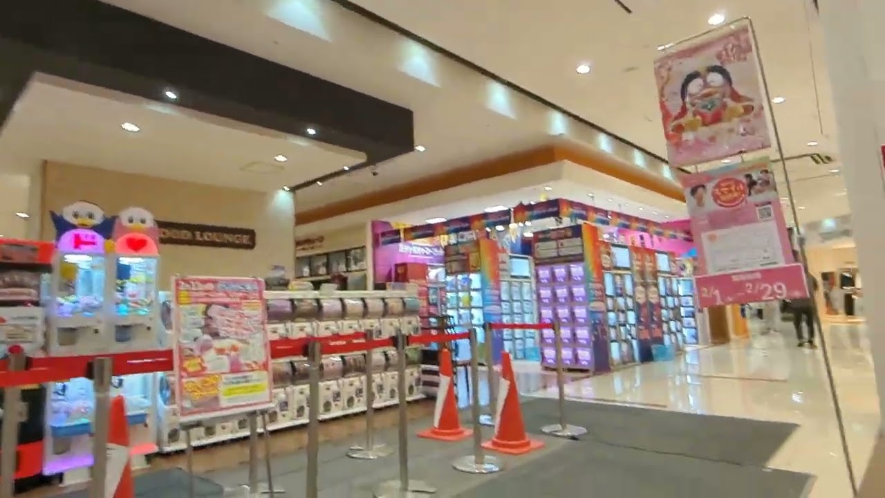MEGAドン・キホーテ UNY 富士吉原店　エレベーター