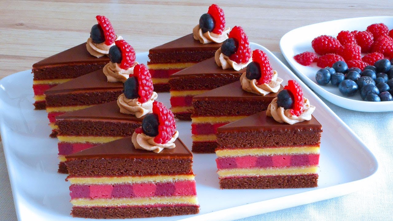 Čokoládovo-ovocný zákusok /LiViera Desserts/