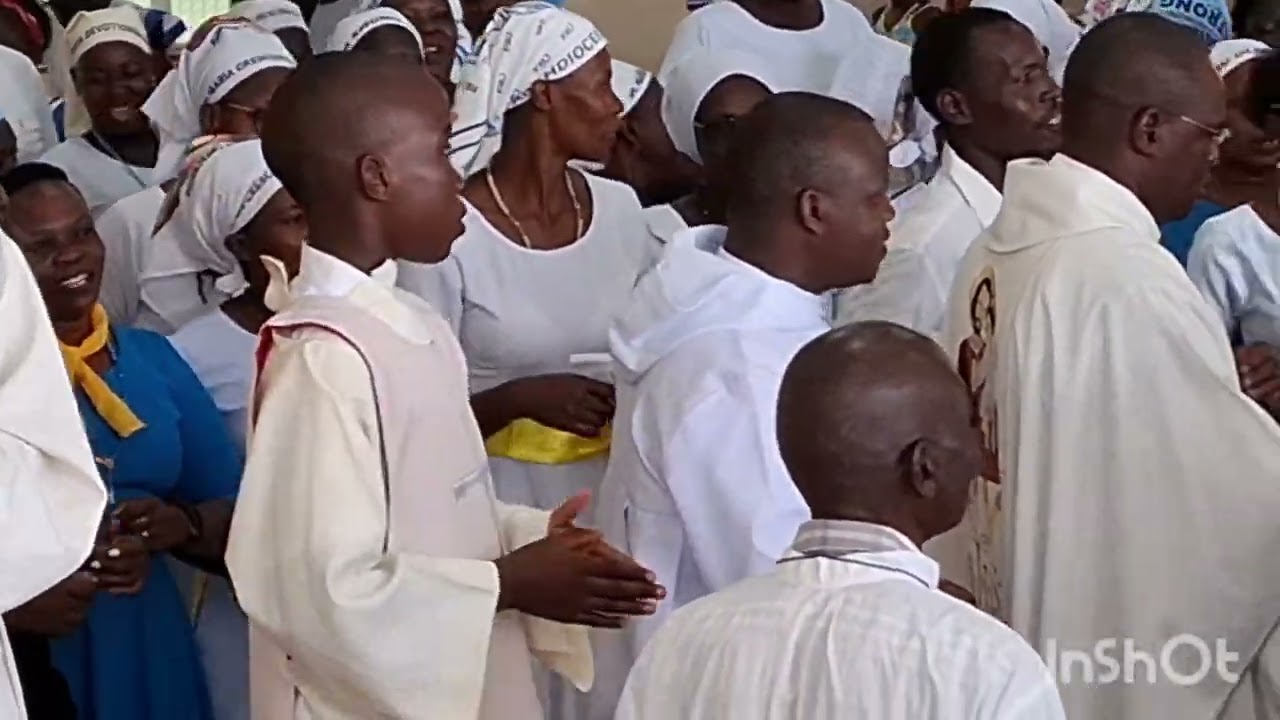 ST. MONICA NYAMASARIA PARISH COMMUNITY CELEBRAYING THE CORPUS CHRISTY
