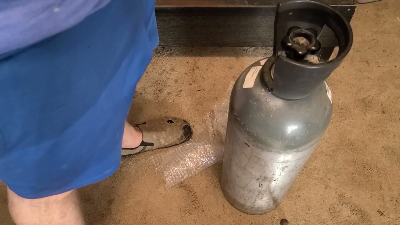 Broken Aquarium Co Op Co2 Regulator can We Fix it?