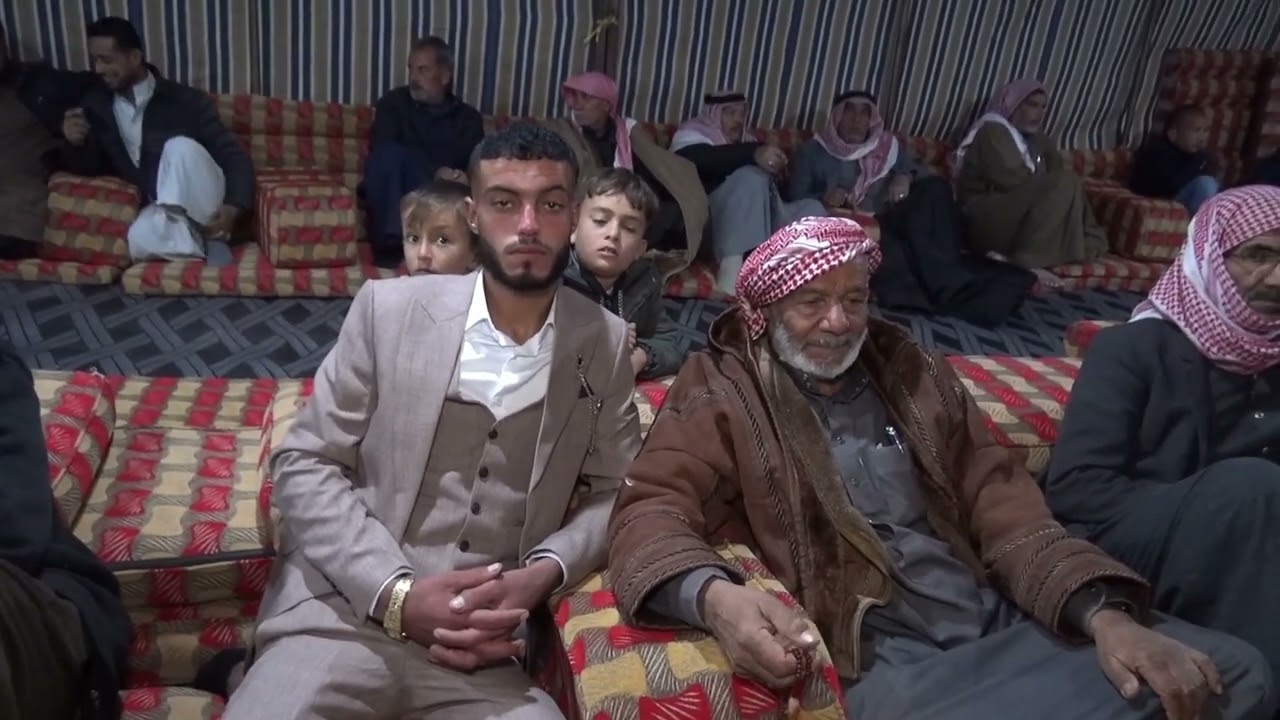 زفاف العريس محمود محمد خليفة الكبار من أفراح شباب بني عصيد قرية خرفان فرقة نسيم الصبا