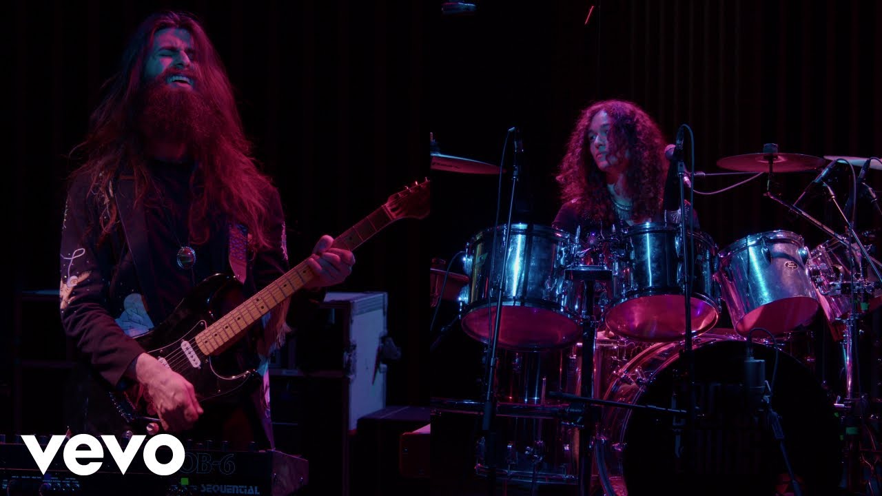 Crown Lands - Lady Of The Lake (Live Performance)