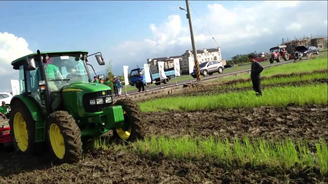JOHN DEERE 5100R 裕農鹿曳引機-宜蘭員山鄉田間測試展示會