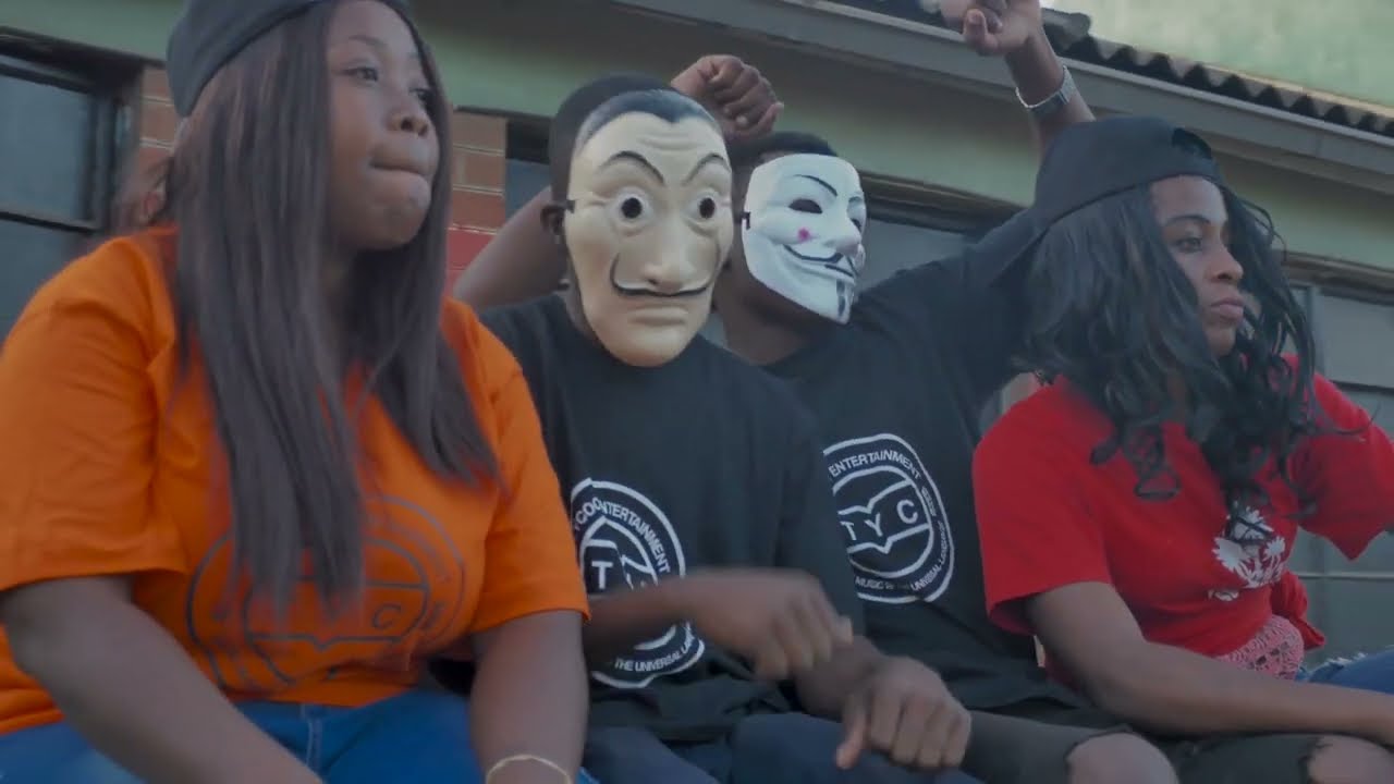 Royal Queen  Ft Jah Ladie- Batangoma Official Video