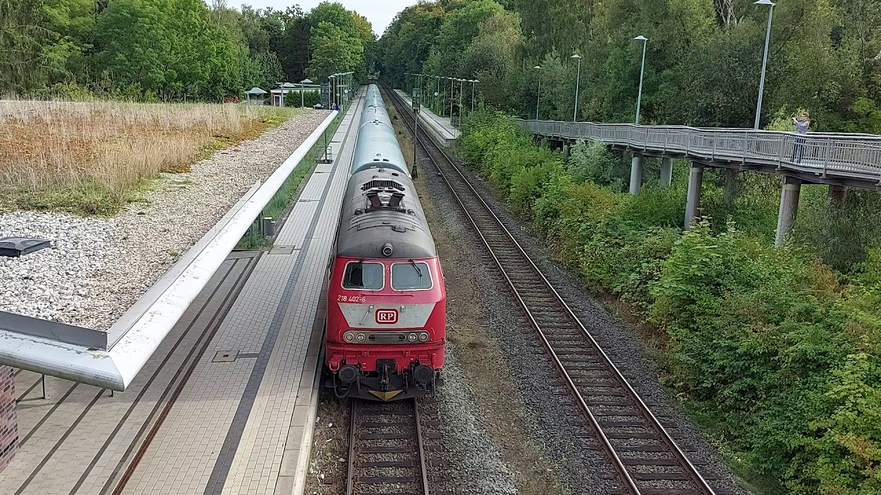 RP 218 402 schiebt ihren IC von Fehmarn (Burg) in Richtung Köln🏁